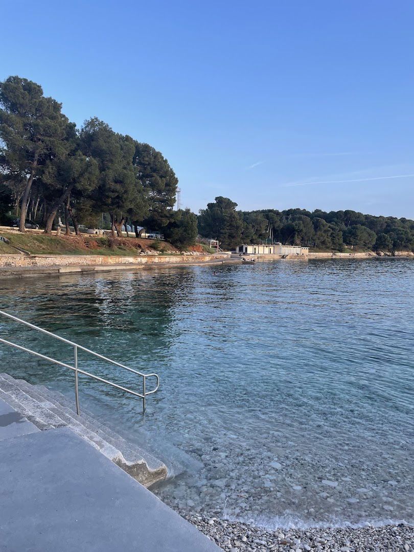 Valkane Beach volleyball court west