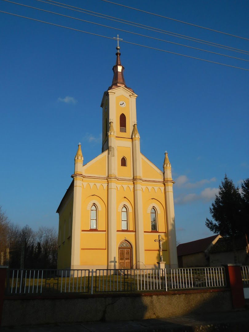 Háromfai Szent Péter és Pál-templom