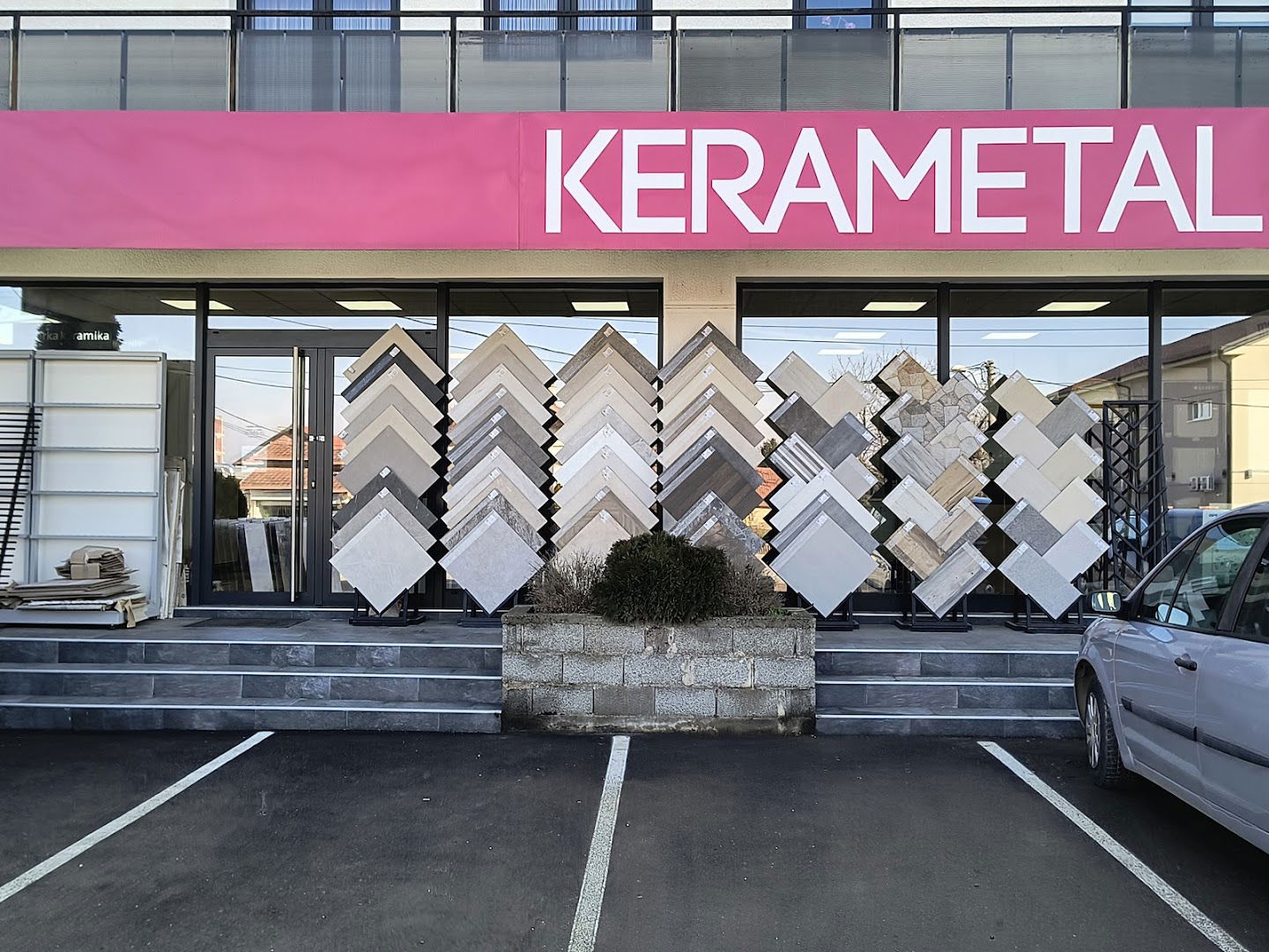 Kerametal Ledine - Salon keramike