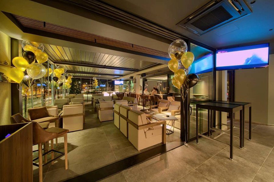 Infinity Caffe & Night Bar