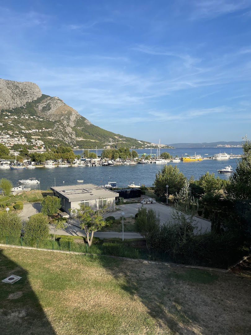 Seaview apartment Milvana