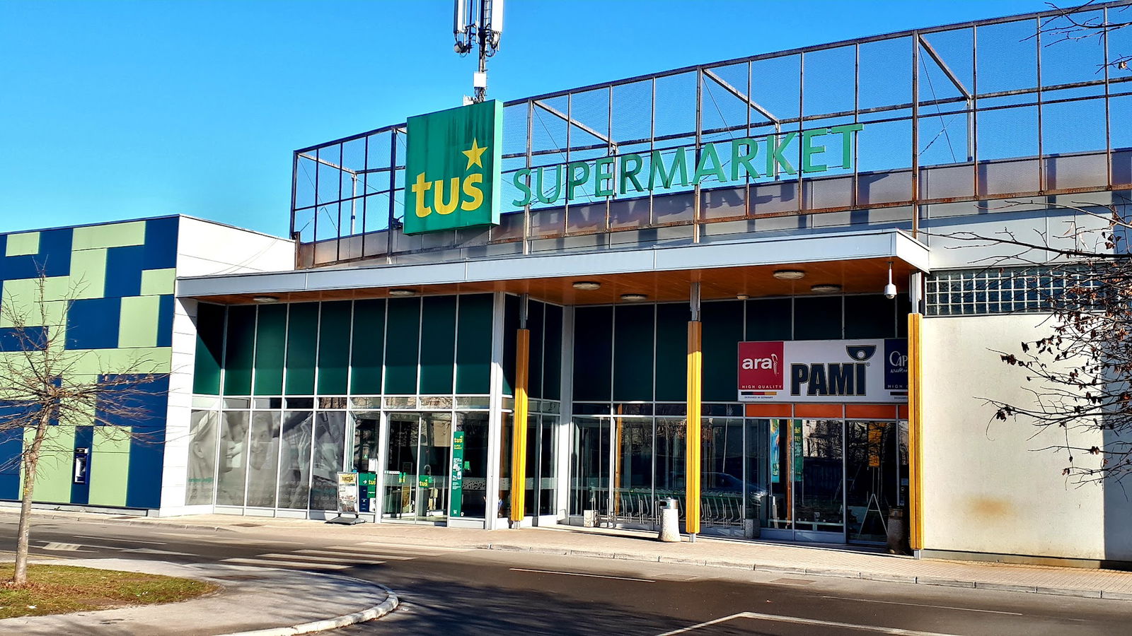 Engrotuš podjetje za trgovino, d.d.