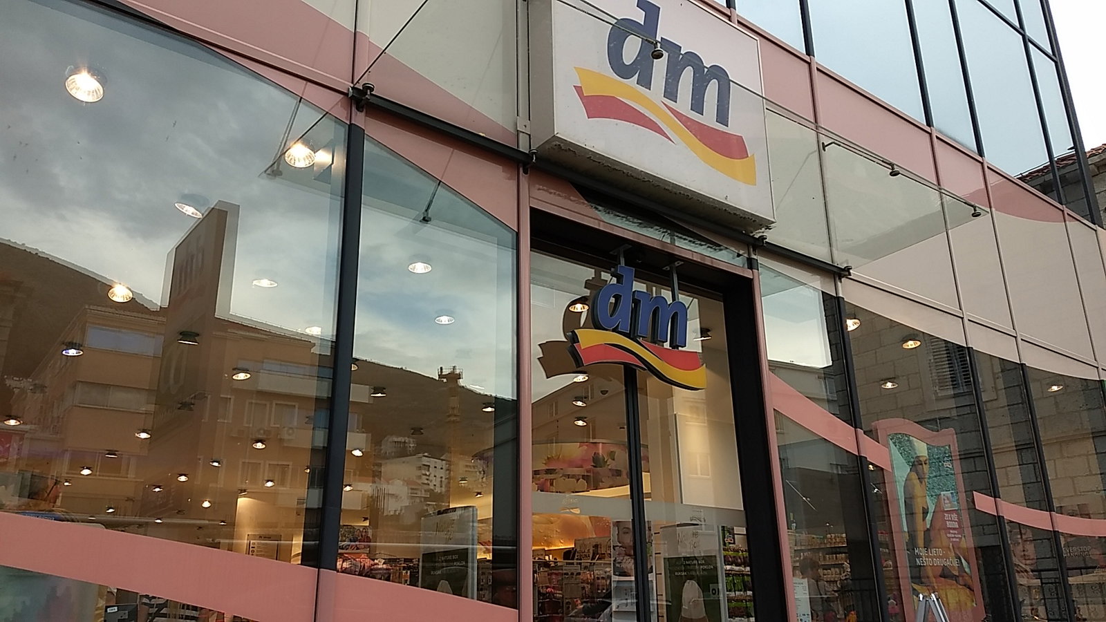 dm drogerie markt