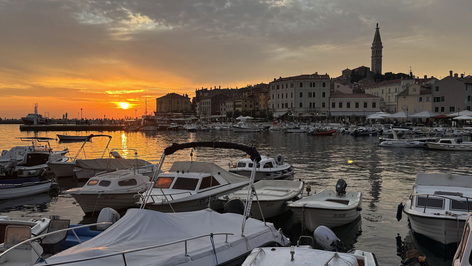 Rezeption Campingplatz Polari