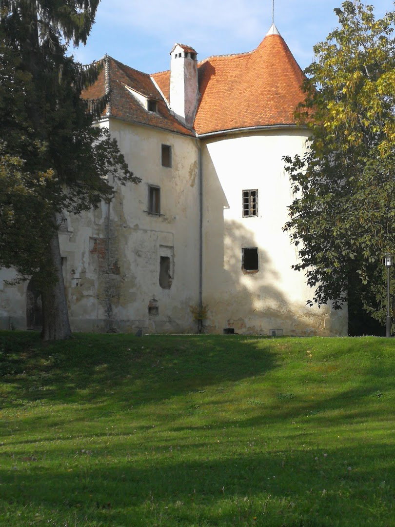 Jastrebarsko - park Uz Dvorac