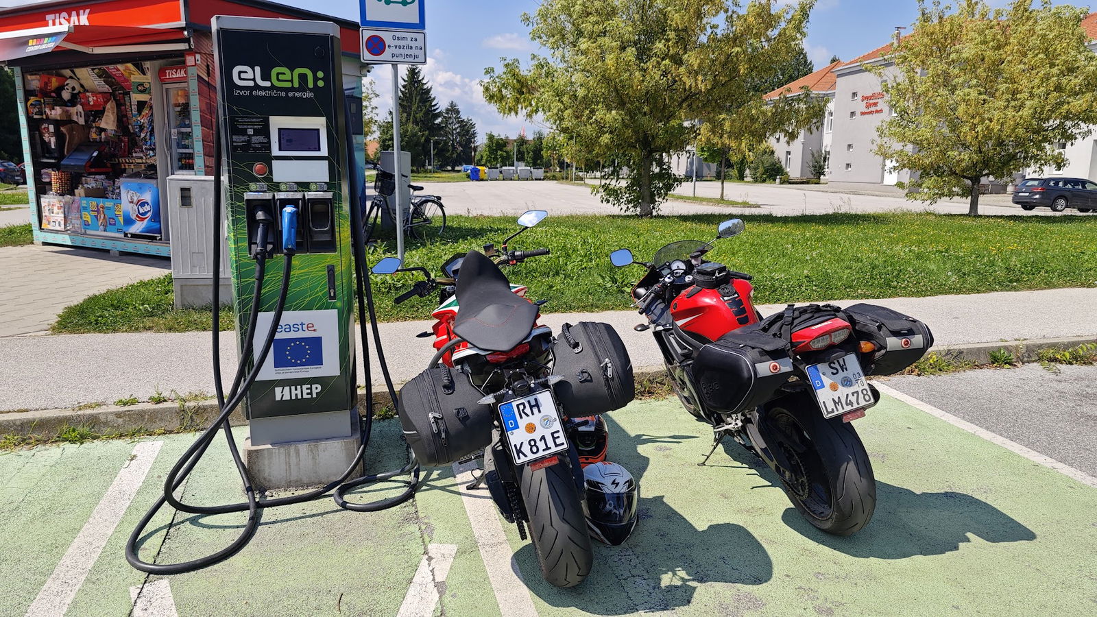 ELEN Charging Station