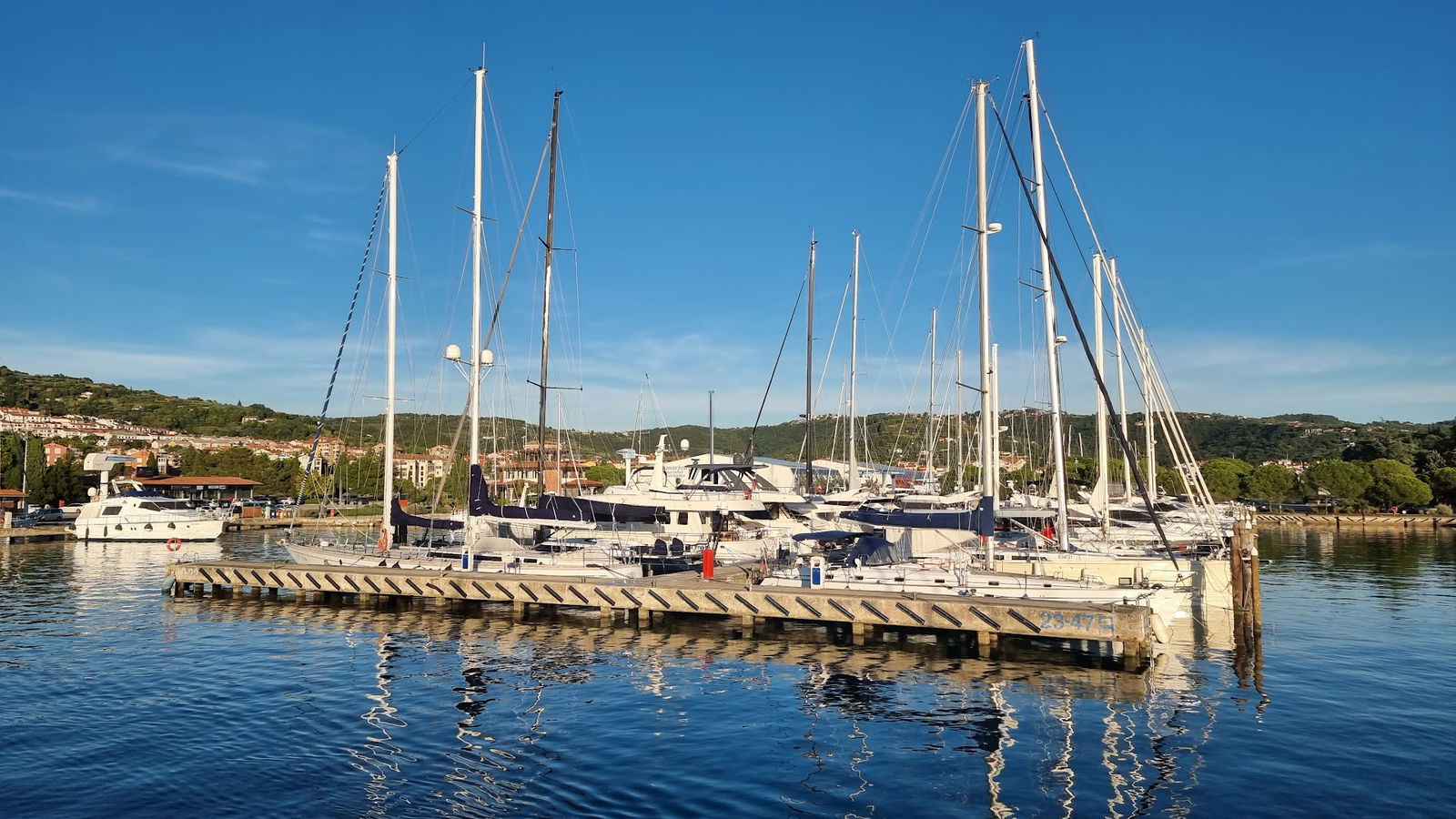 Floating Sea House Marina Portorose Lux