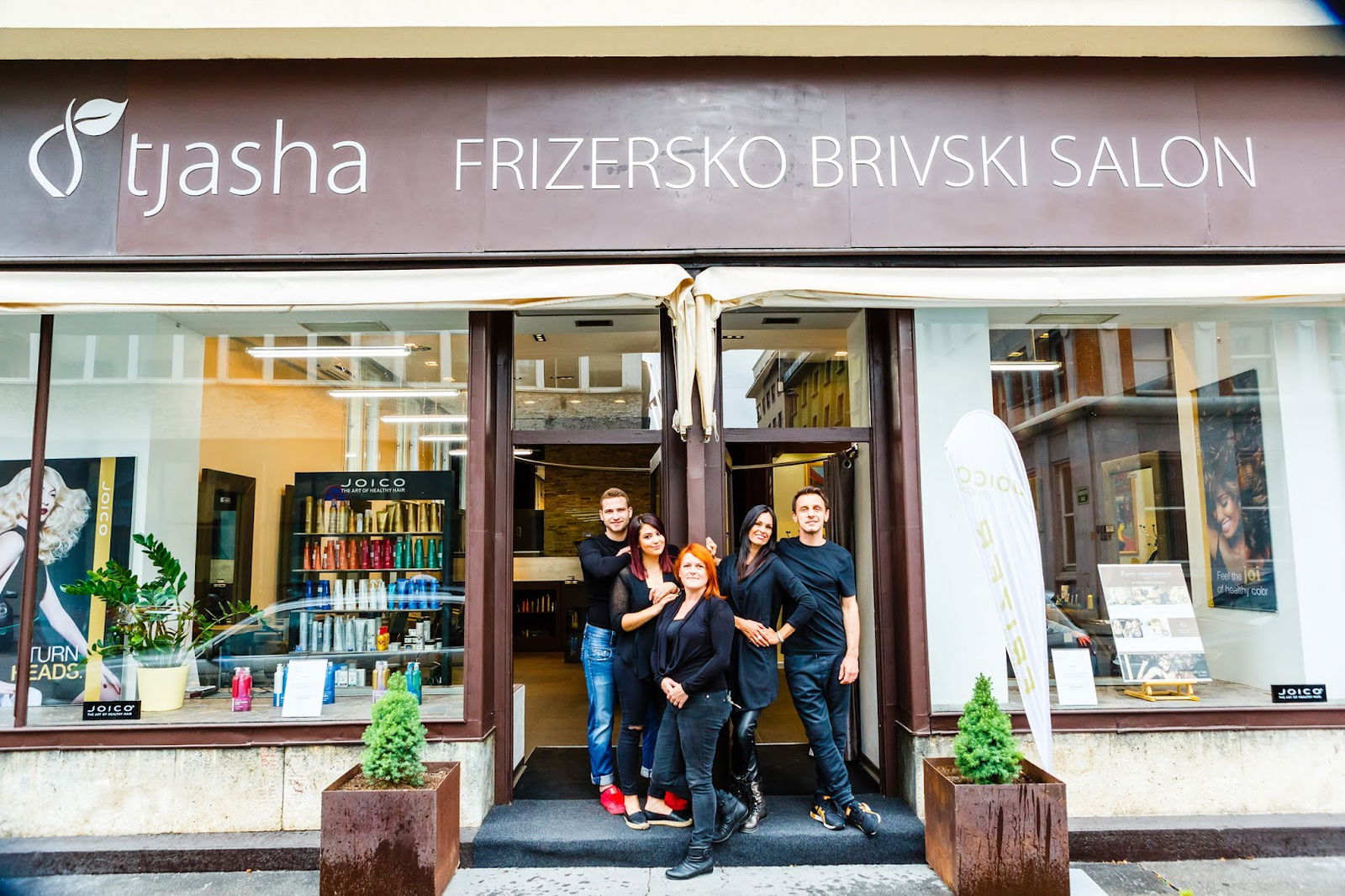 Tjasha Frizersko Brivski Salon