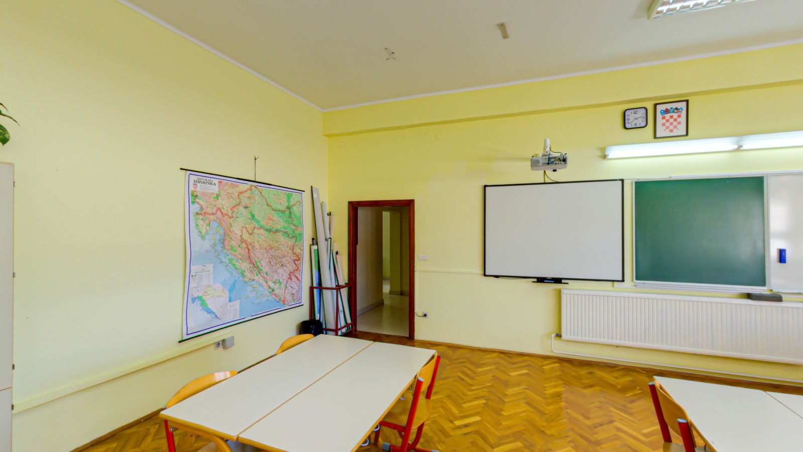 SECONDARY SCHOOL VELA LUKA