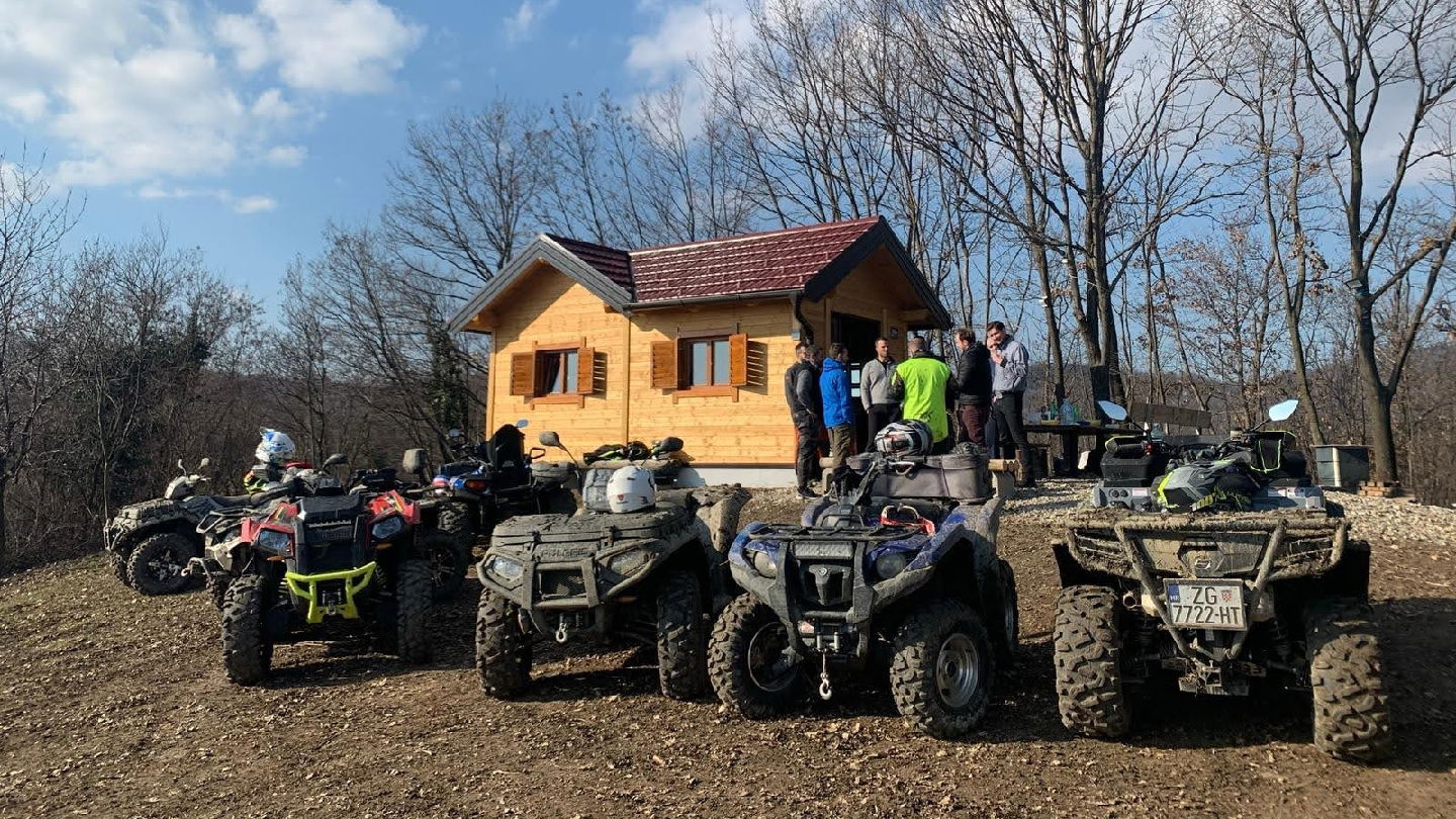 Off Route 66 - Basecamp