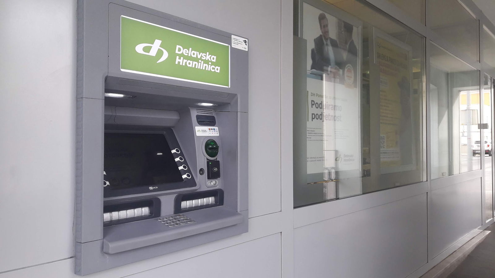 ATM Delavska Hranilnica