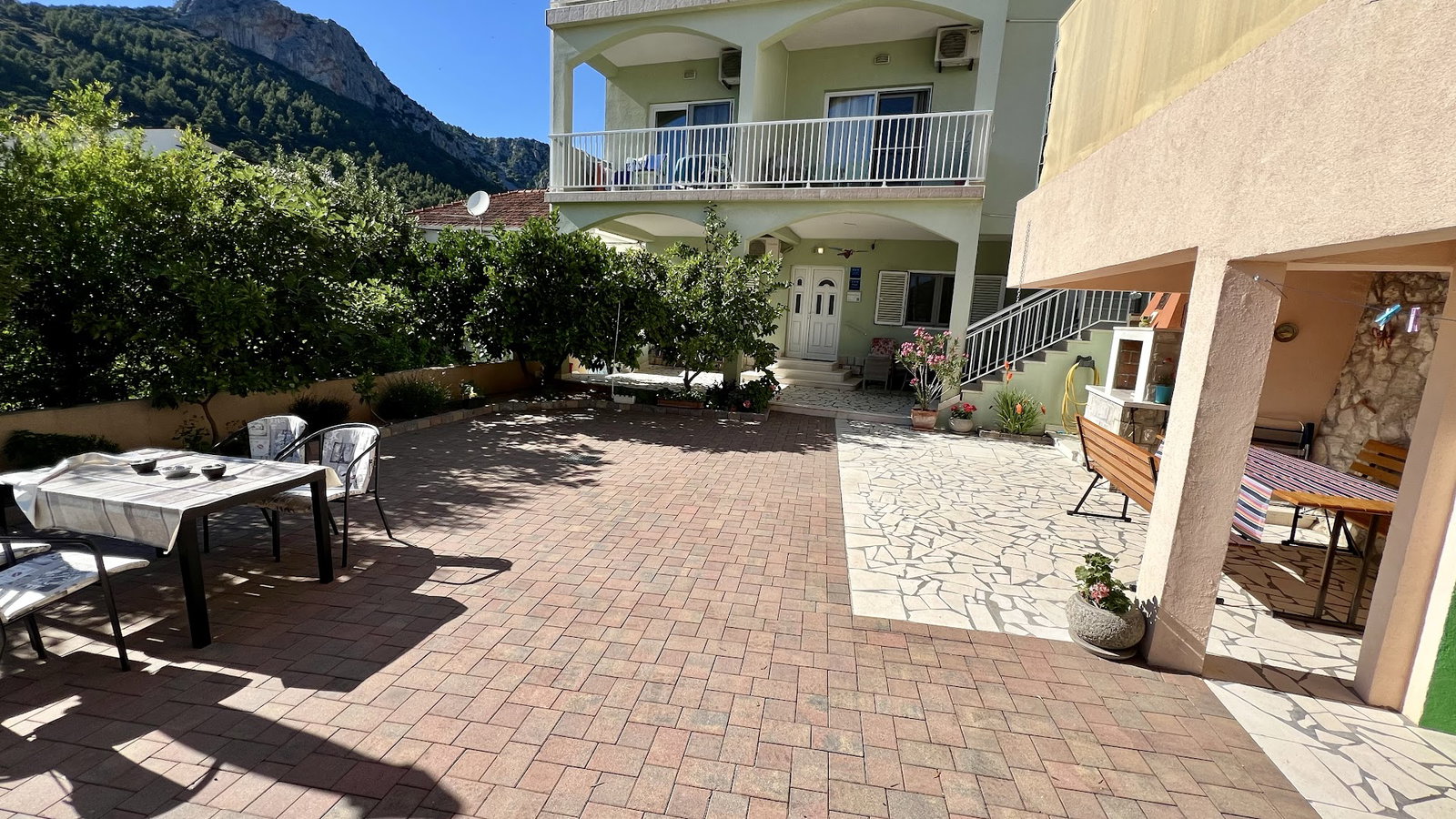 Klek Apartments Barbara