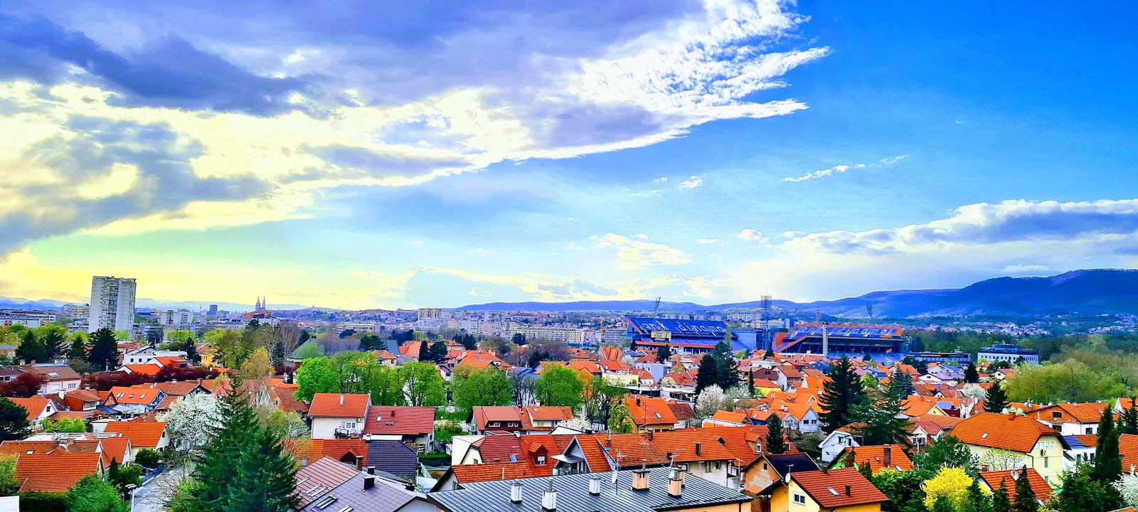 MAKSIMIRSKO NASELJE - RAVNICE