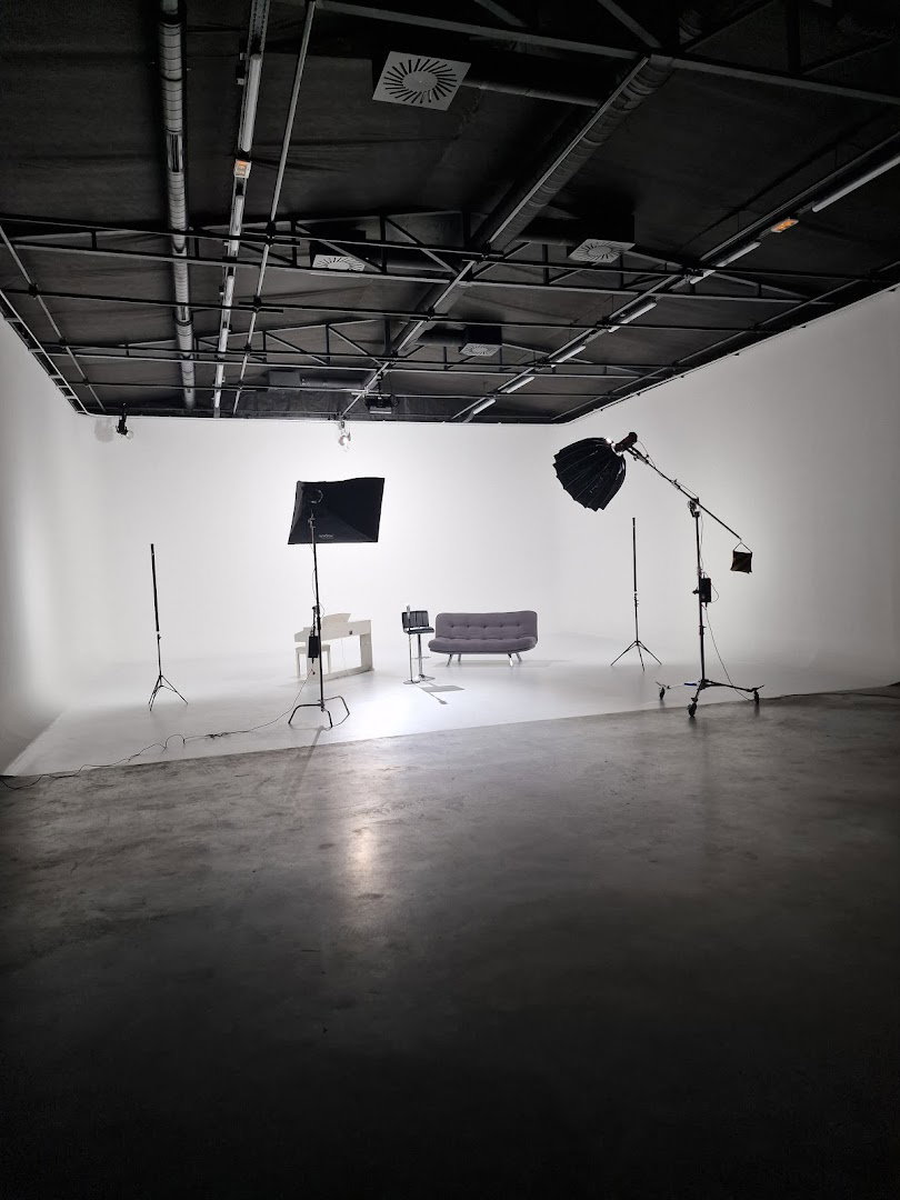 Xi Production Film Studio