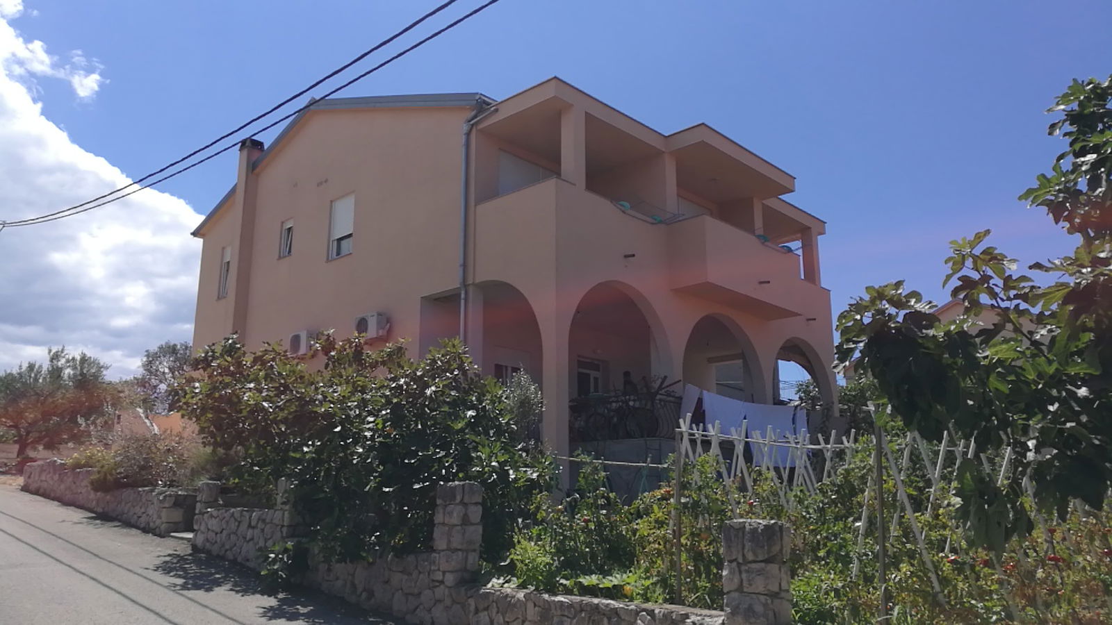 Apartment Sea View Šarić