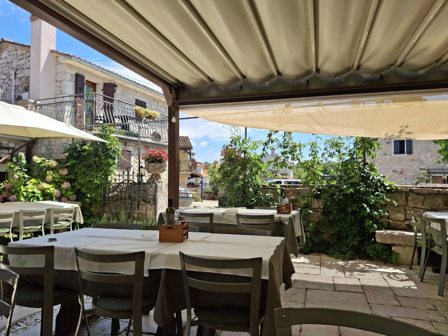 Restaurant Konoba Daniela