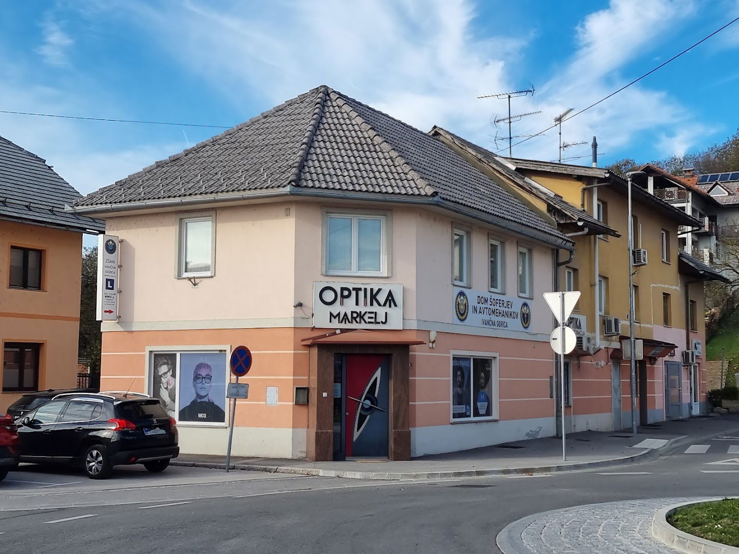 Optika Markelj