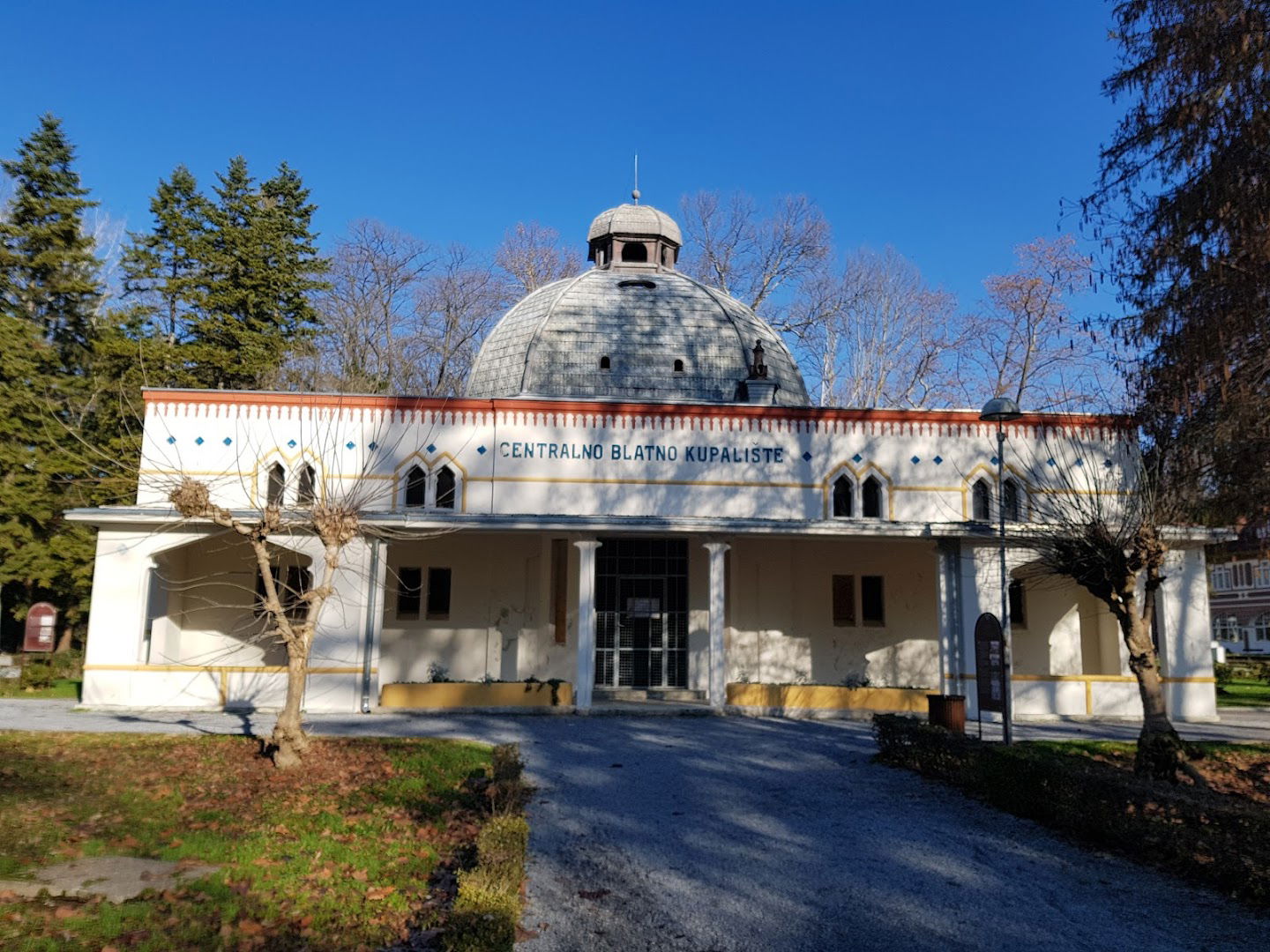 Centralno blatno kupalište