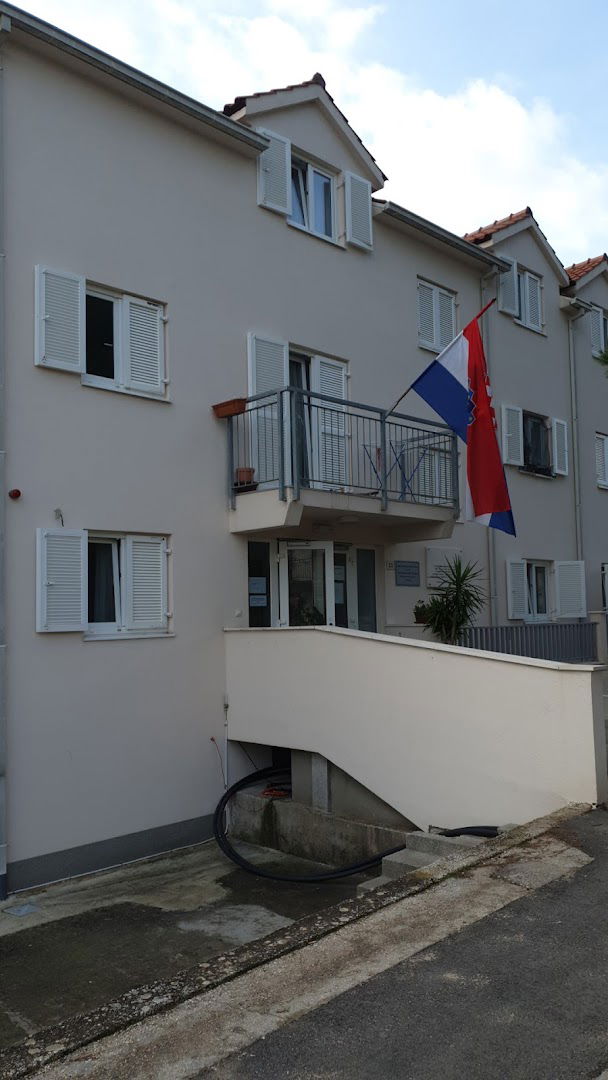 Dom za starije i nemoćne