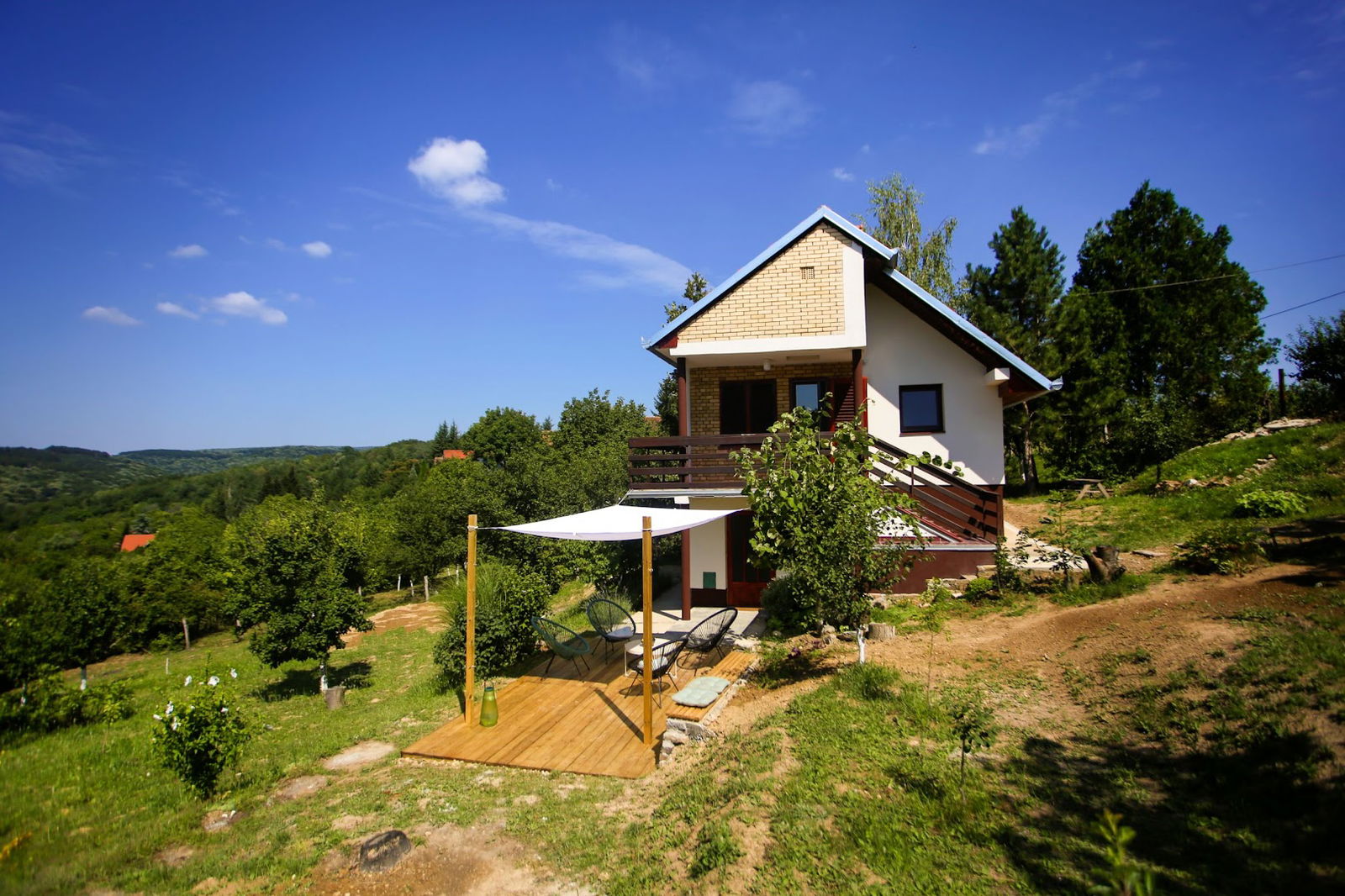 Fruška holiday home