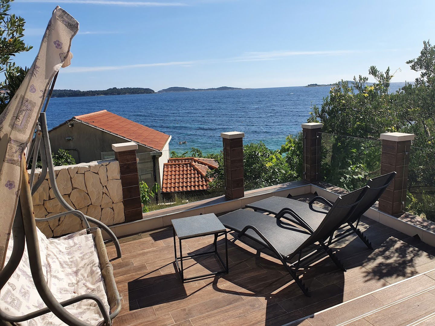 Poseydon Beach Bungalow