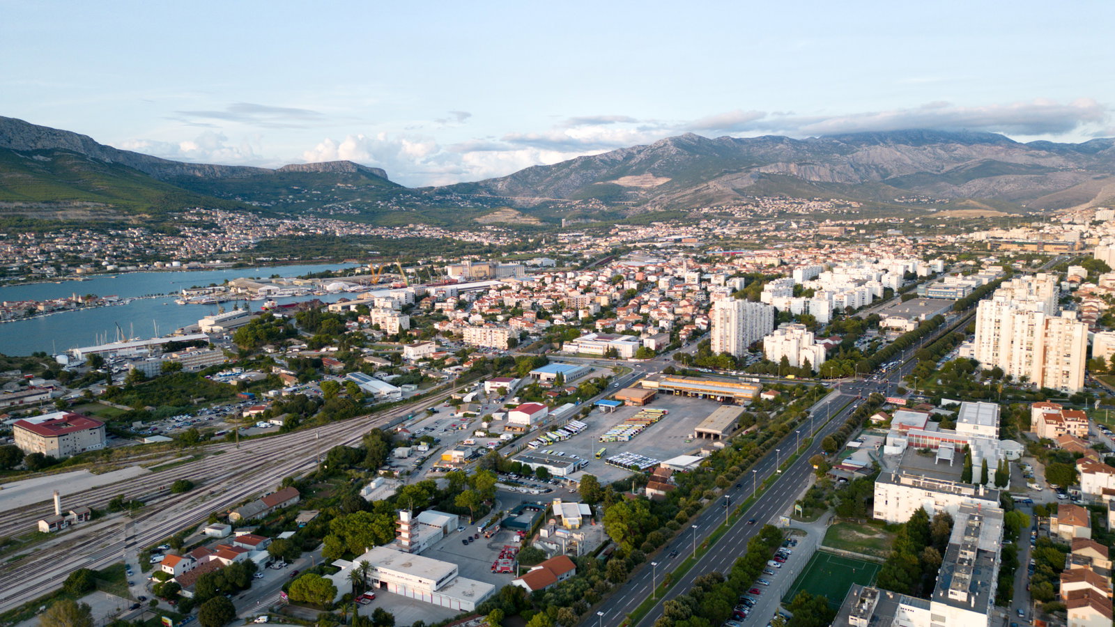 Župa Pomoćnice Kršćana - Kman, Split