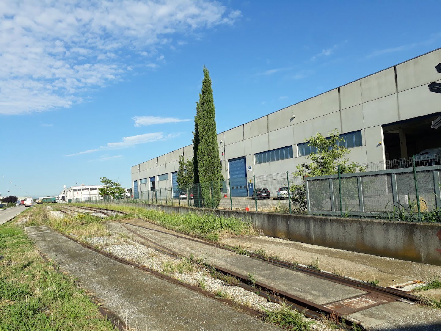 Taghleef Industries Spa - Magazzino esterno