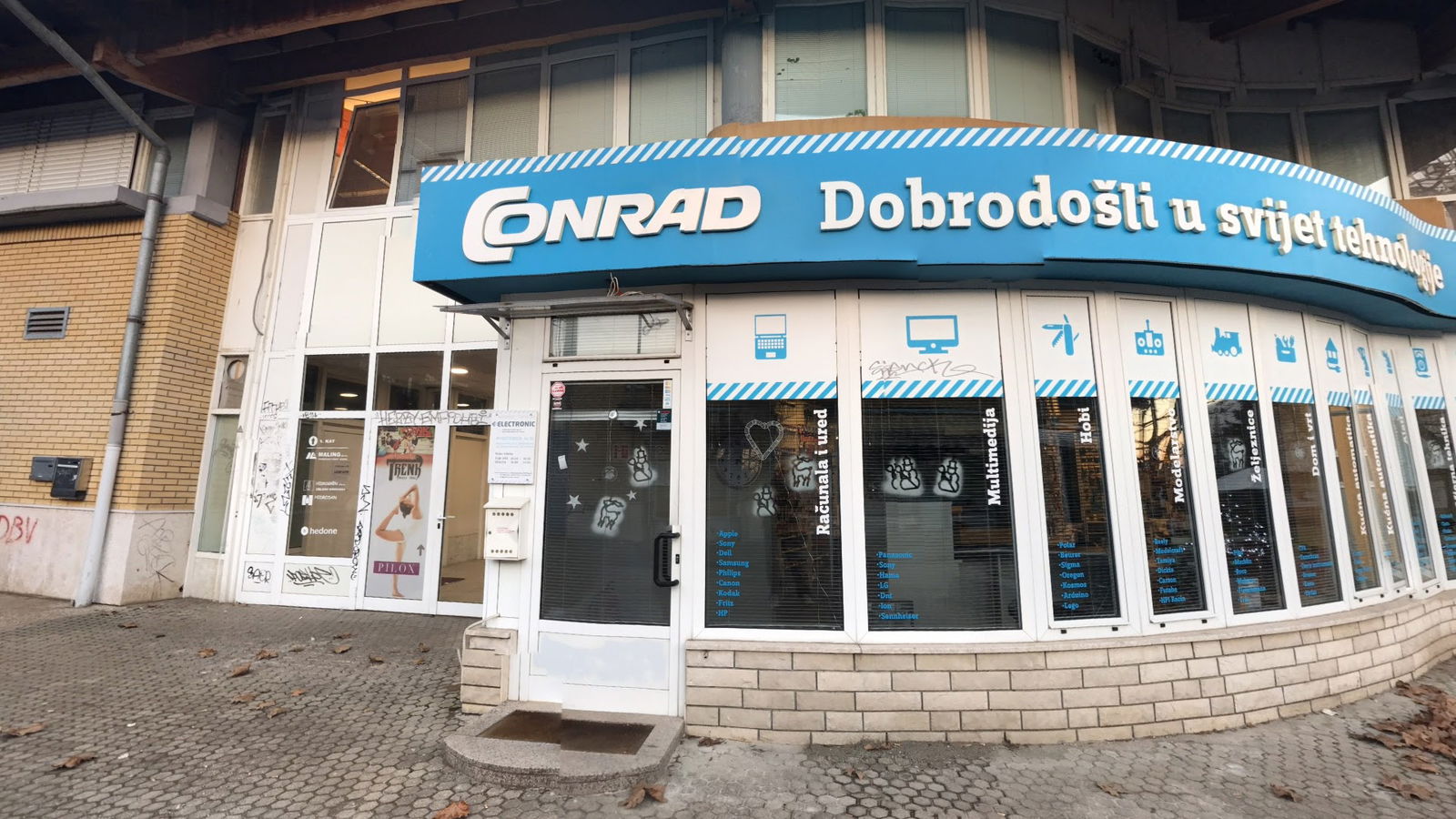 PACIFIC - CROATIA /Wilson Pro Shop/ Dado servis / tenis servis i Balansiranje Reketa