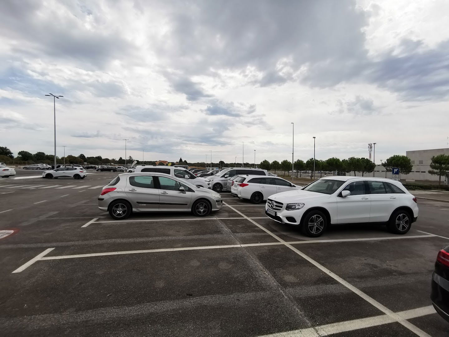 PUY - Parking VISITORS