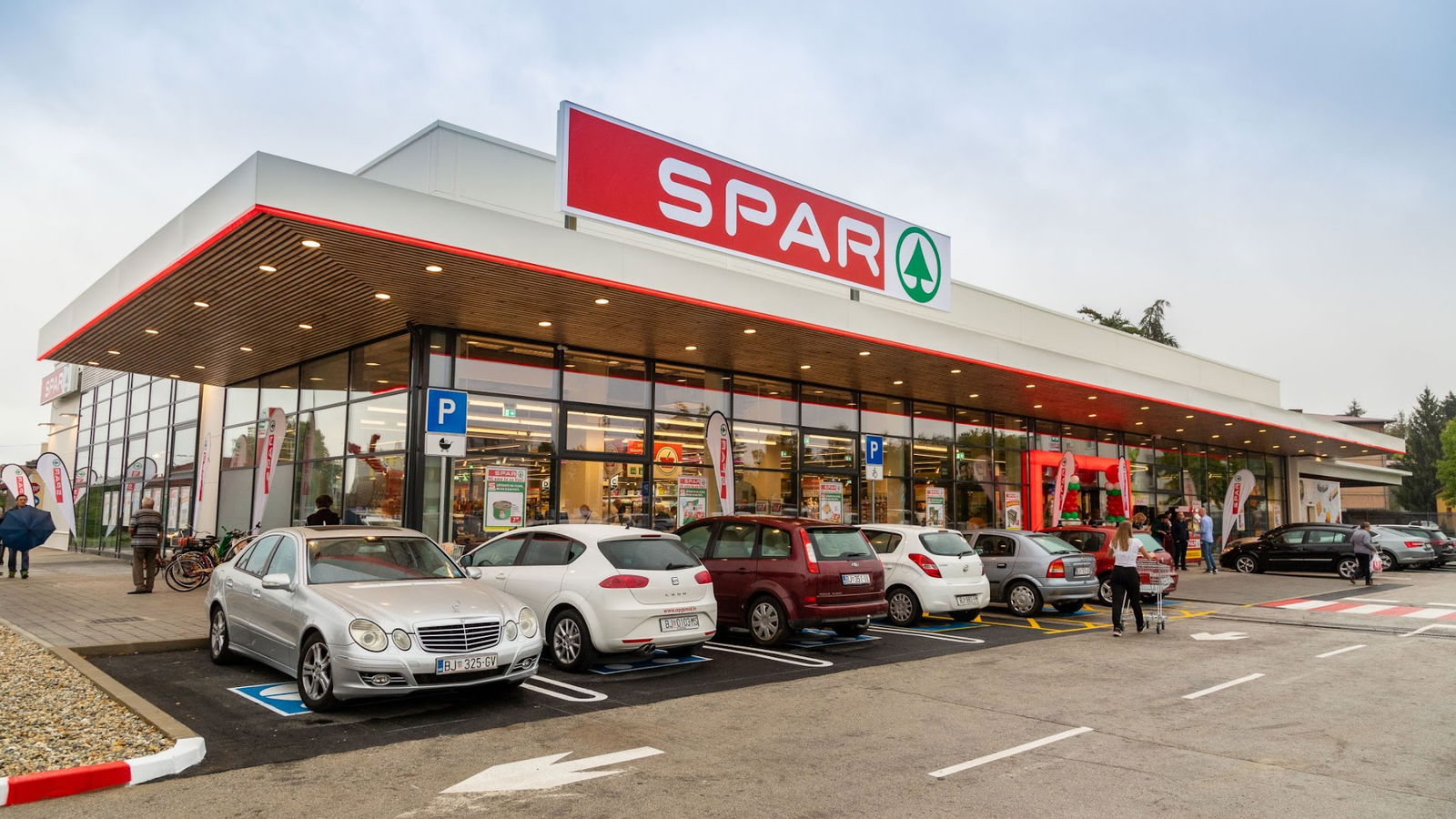 SPAR supermarket Bjelovar