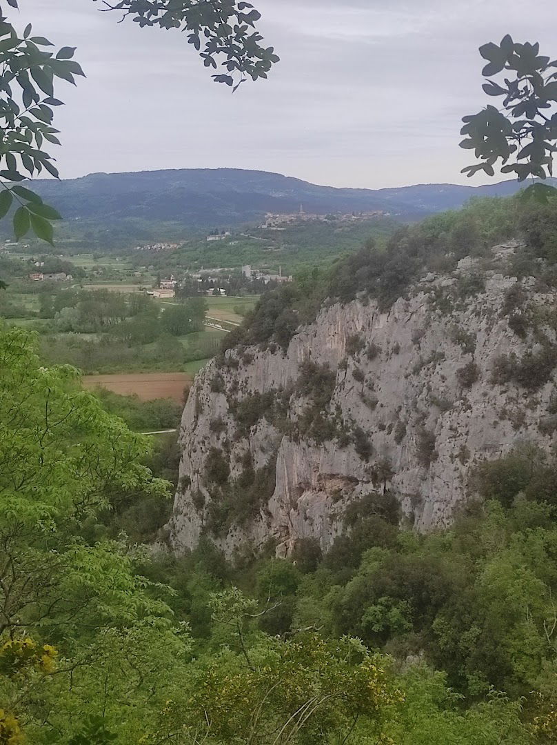 Buzet Outdoor Fitness