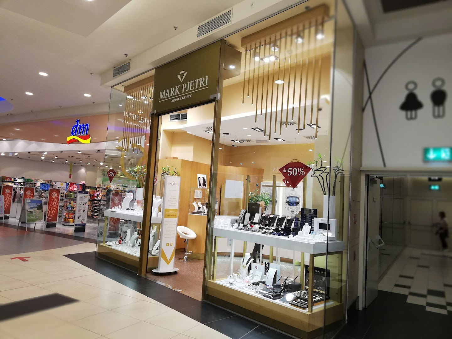 Jewelry store Mark Pjetri