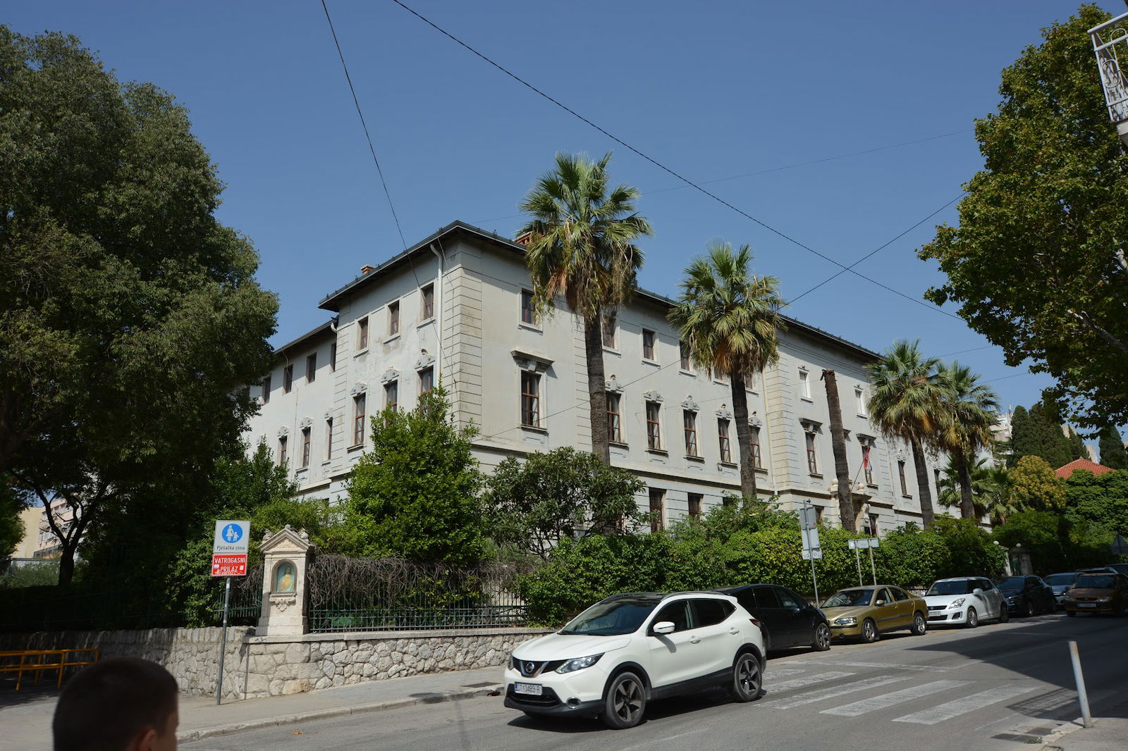 TECHNICAL SCHOOL OF ENGINEERING AND Mechatronics