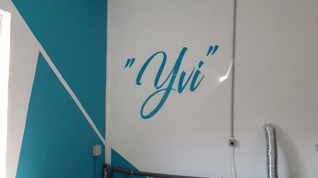 Praona rublja Yvi ( Kaštela )