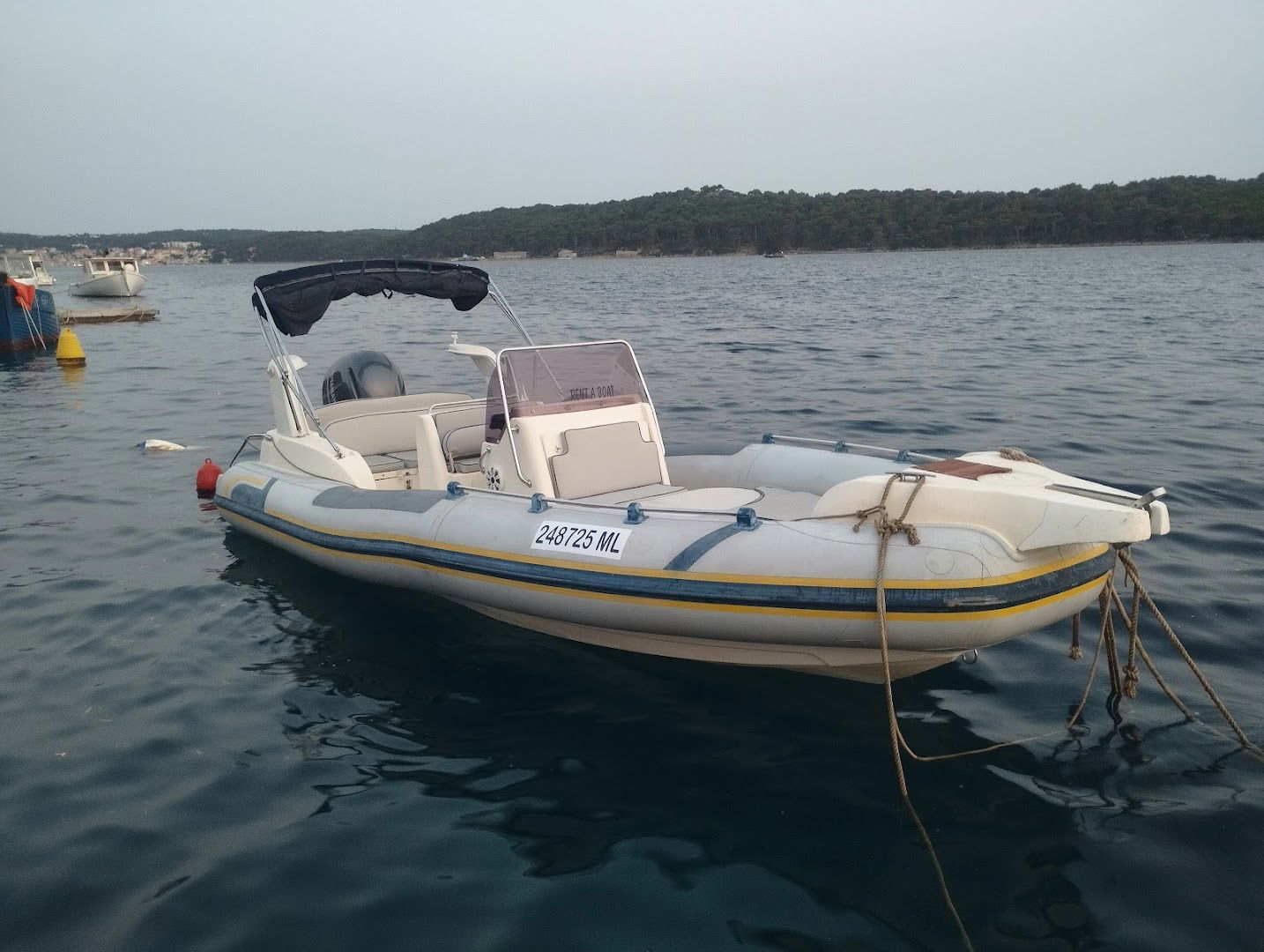 Rent a boat with skipper MARIJAN