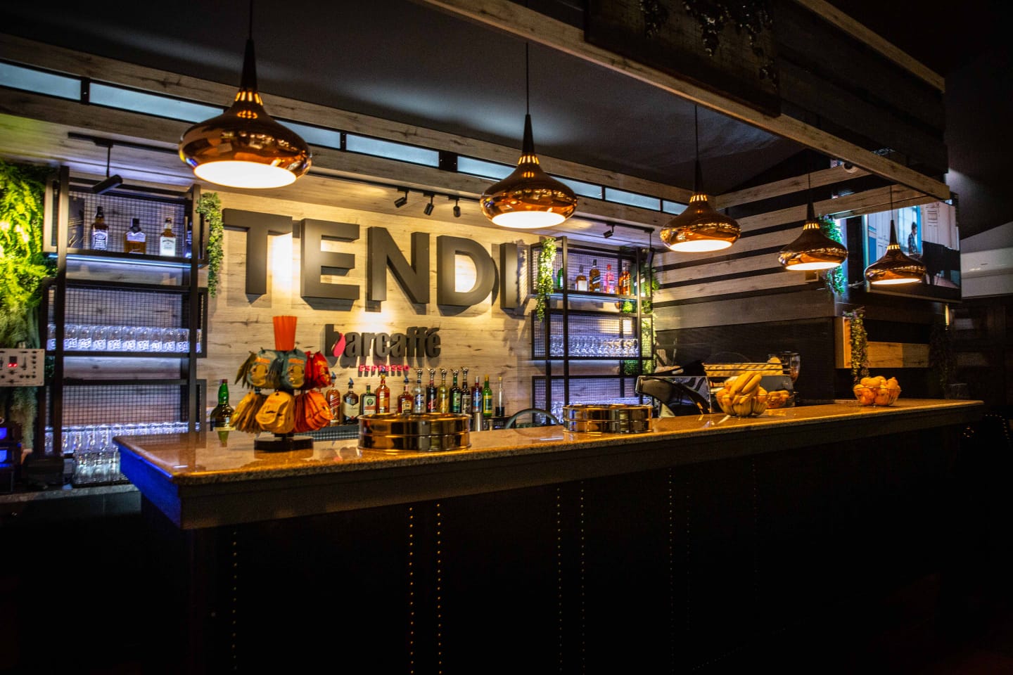 Tendi Caffe Bar