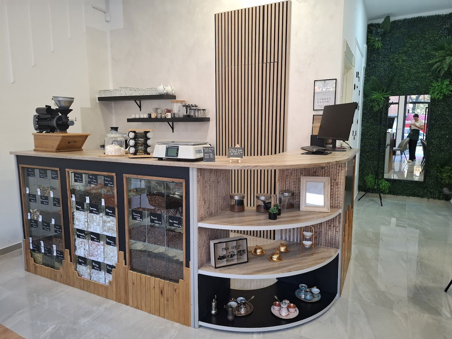 Green tea & black coffee