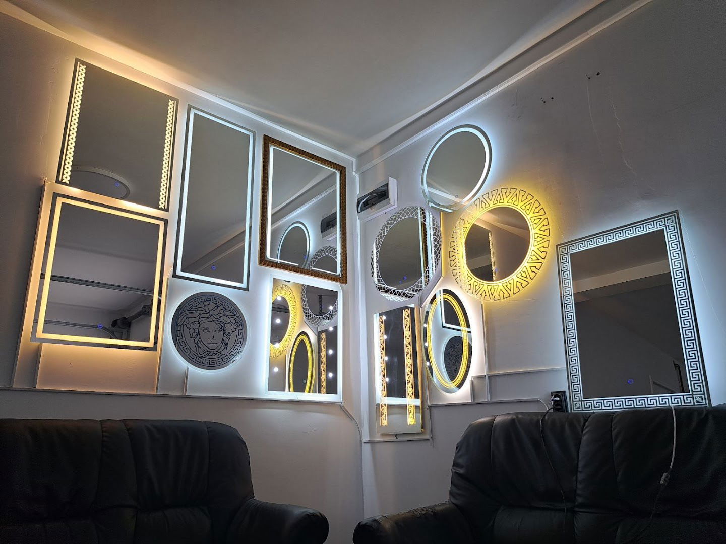 LED World Mirrors