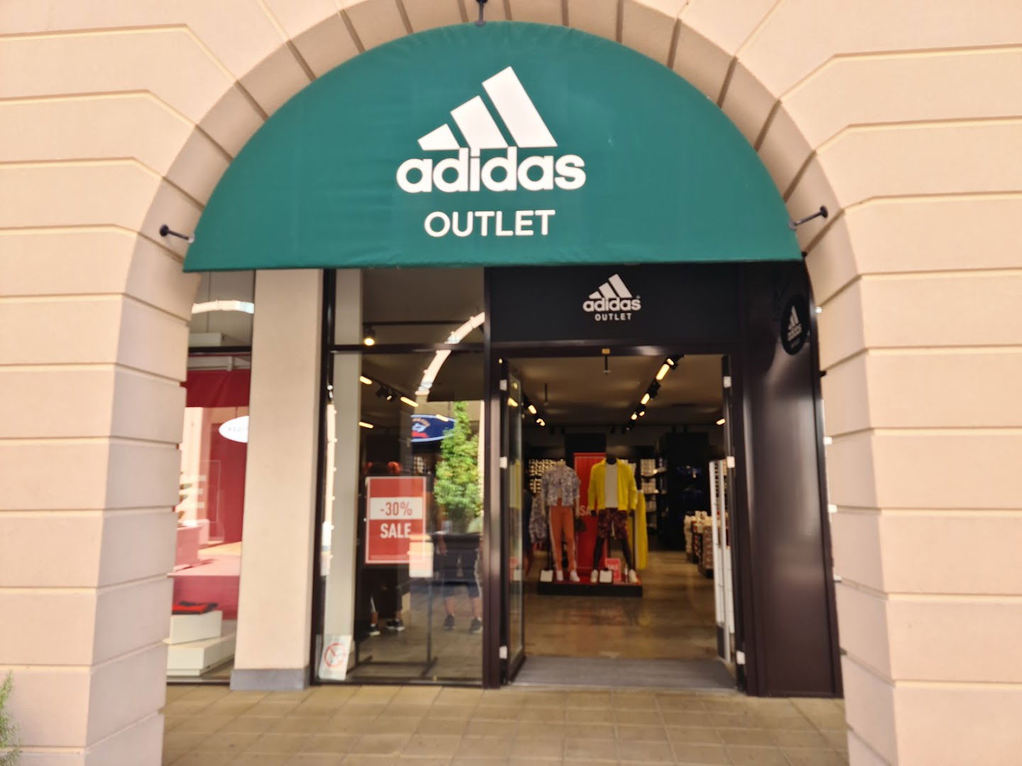 adidas Outlet Store Indija