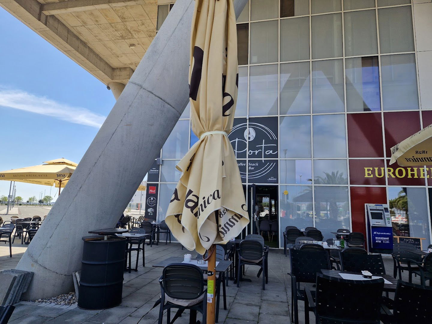 Snack bar & Coffee Porta