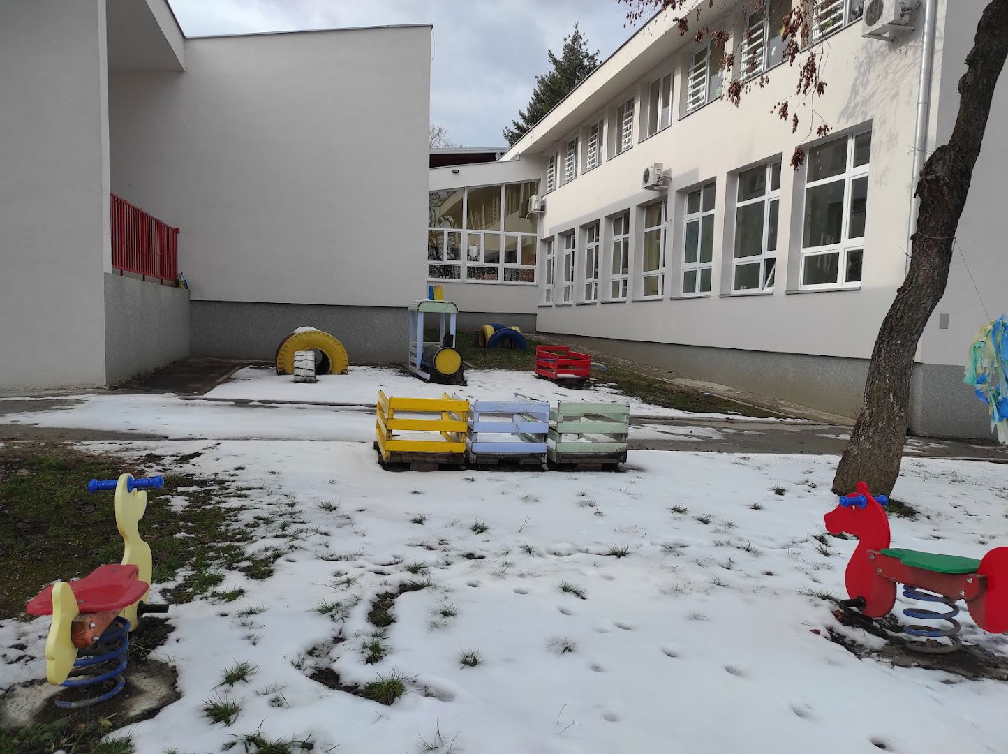 Вртић "Петлић"