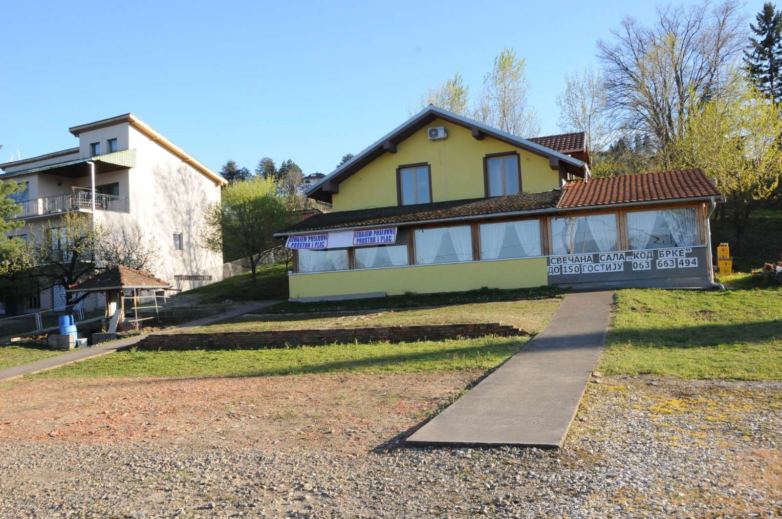 Svecana sala kod BRKE