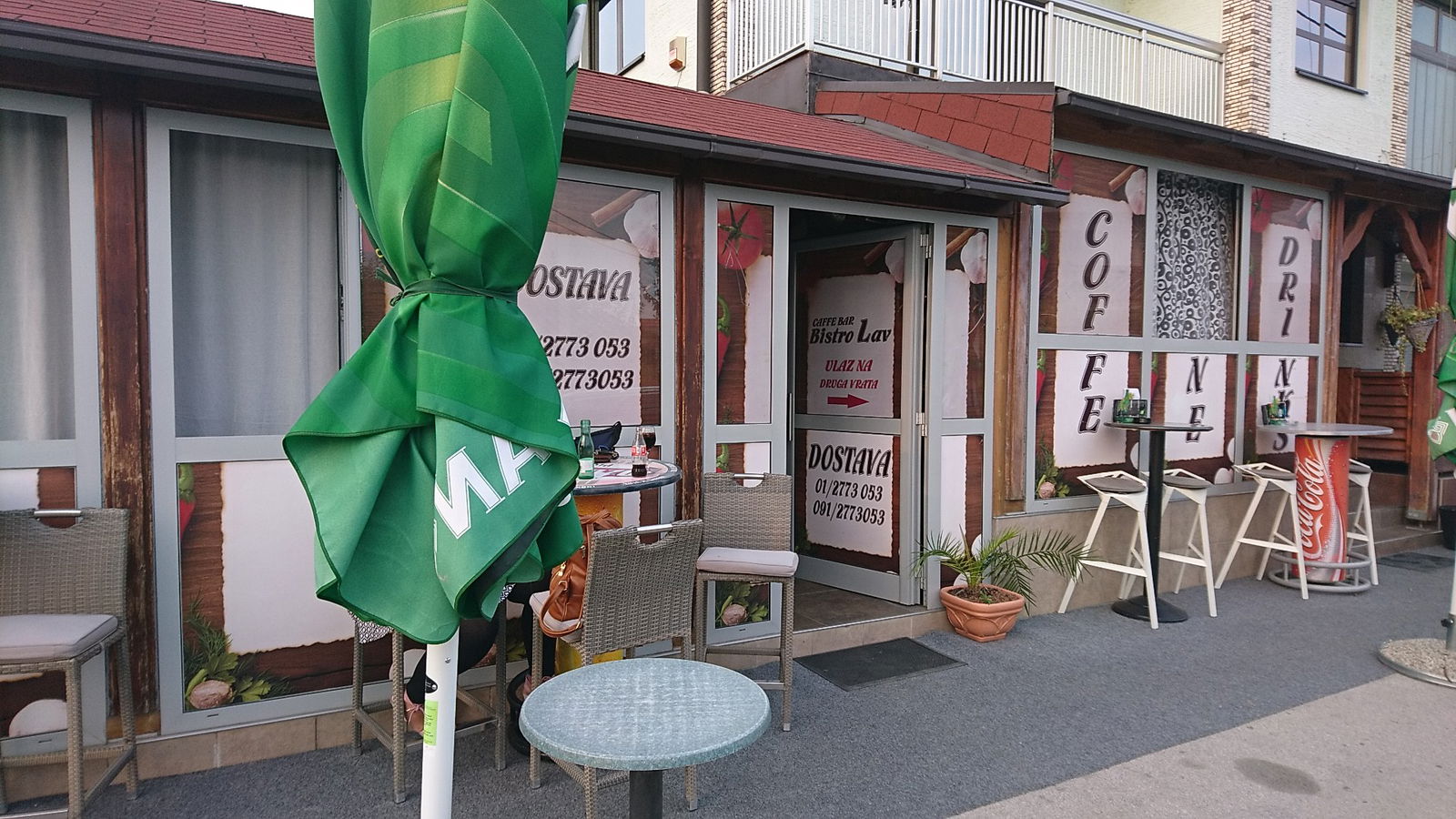 Caffe bar-Restoran Lav