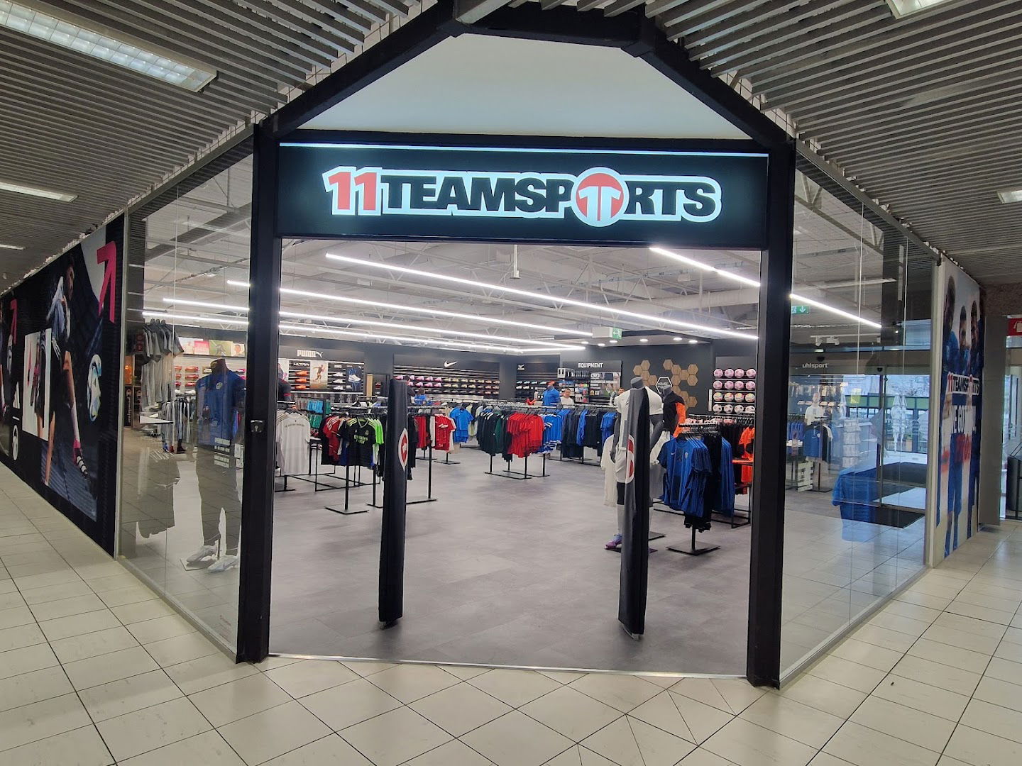 11teamsports Store Ljubljana