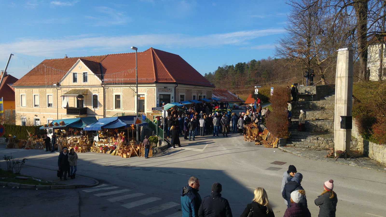 Krona Zass, storitve posredovanja in Zastopanja, d.o.o.