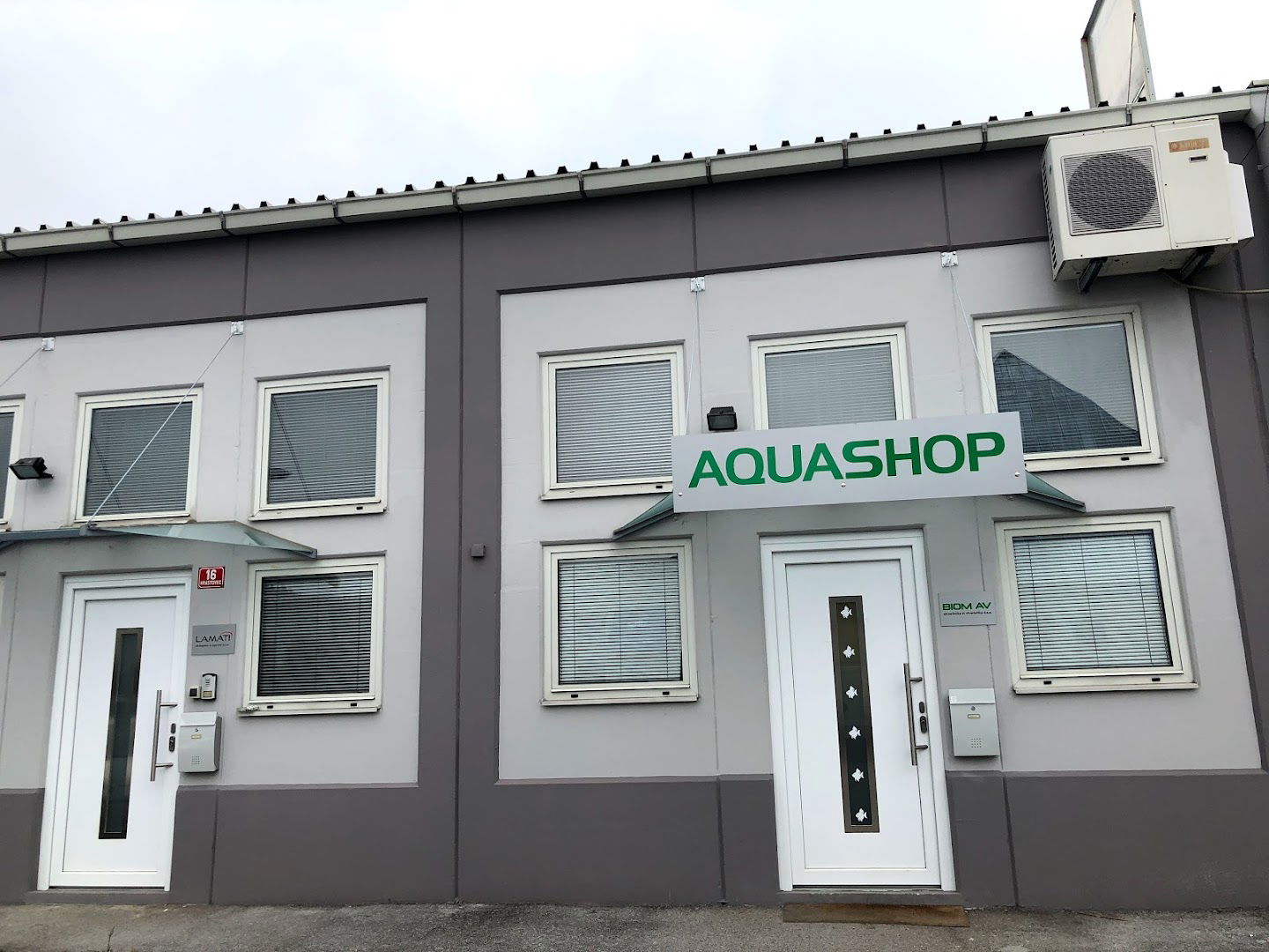 Spletna trgovina AQUASHOP