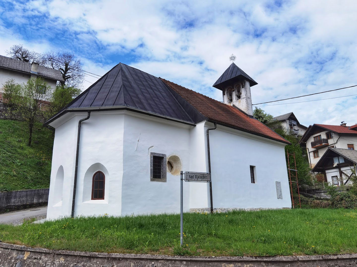 Cerkev sv. Nikolaja (Miklavža)