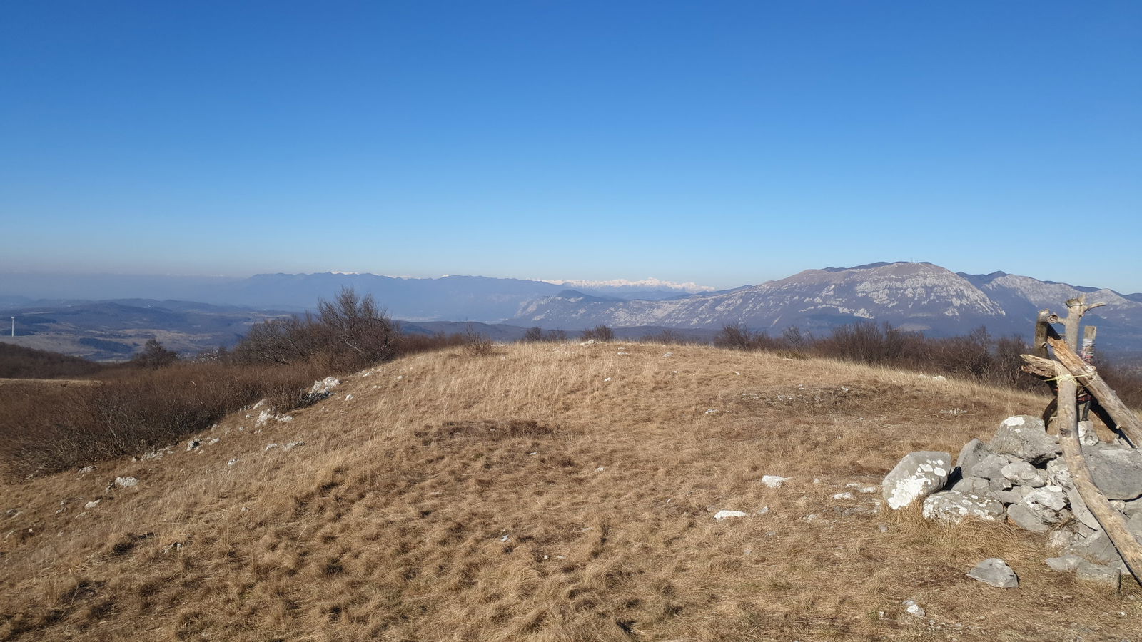 Sosednji vrh Vremščice