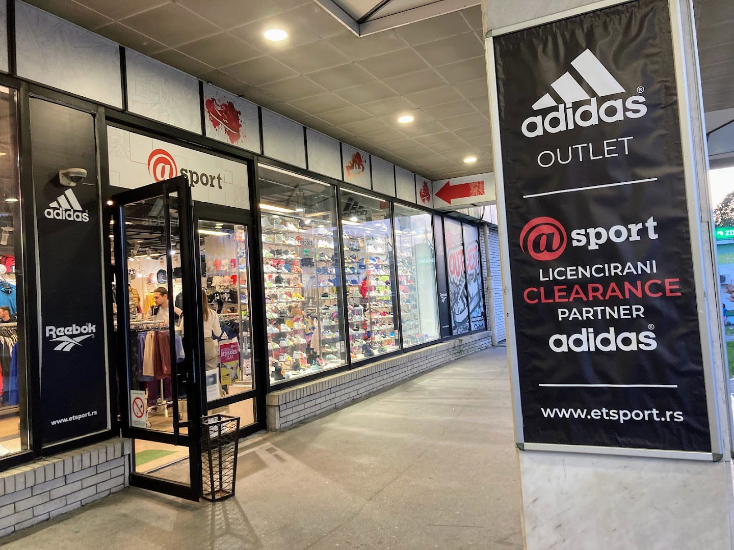 Adidas OUTLET @Sport