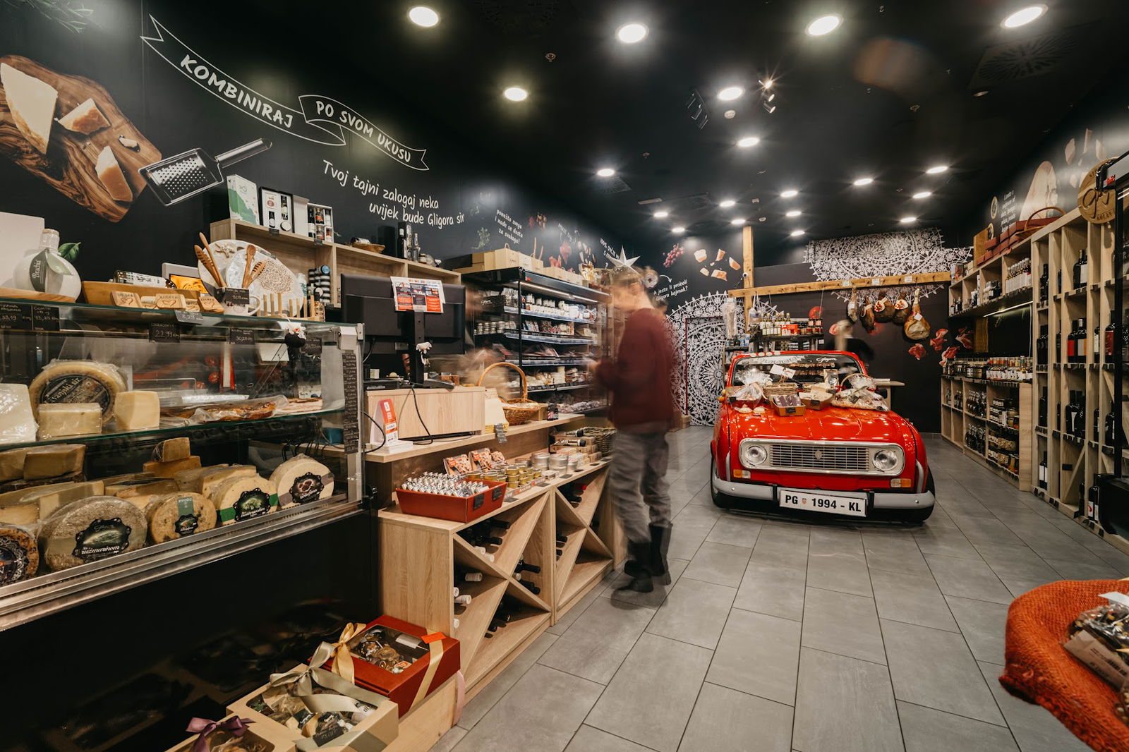 Gligora Cheese & Deli Arena